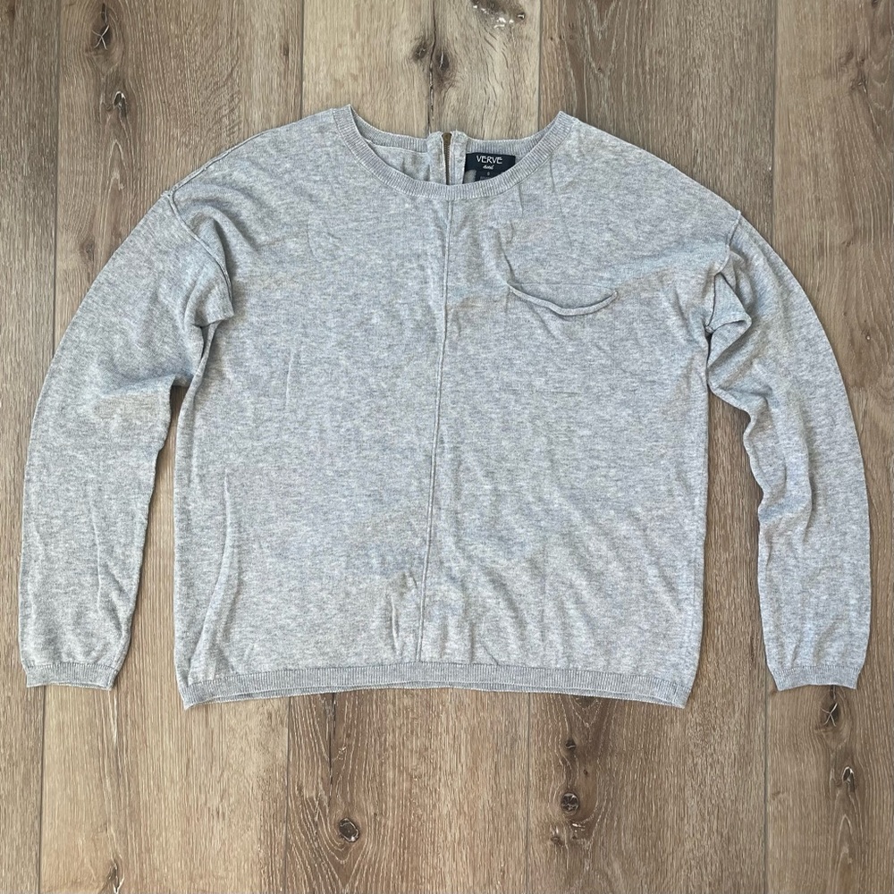 NWOT VERVE AMI Pullover Sweater Zipper Back Women’s Small